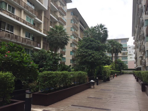 The Clover Thonglor Residence